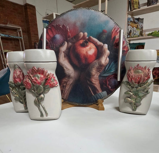 Ronde Skinkbord, Tee, Koffie en Suiker Stel Granate & Proteas
